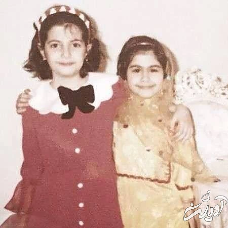 یاسمینا باهر و خواهرش یاسمینا باهر و خواهرش